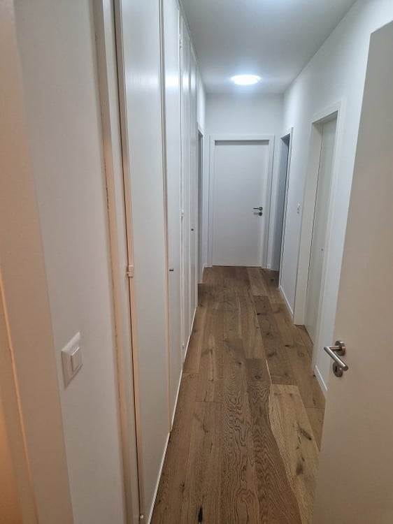 Spacieux appartement de 4 pièces avec balcon à Monthey 6