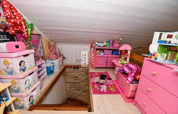 Maison individuelle avec potentiel de rénovation au coeur de Fully 2