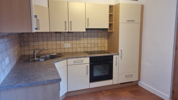 Charmant appt de 1 pièces dans maison villageoise à Bovernier à louer à l'année 1