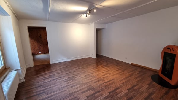 Charmant appt de 1 pièces dans maison villageoise à Bovernier à louer à l'année 5