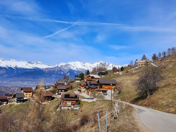 Terrain à bâtir libre de mandat avec vue panoramique à Suen (St-Martin), Val d'Hérens 6