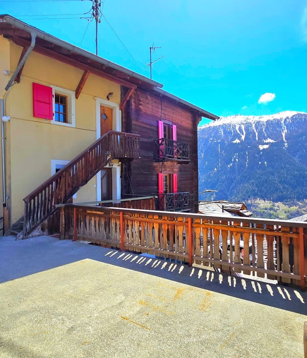 Charmant appartement avec terrasse, vue panoramique et garage  à St-Martin, Val d'Hérens 17