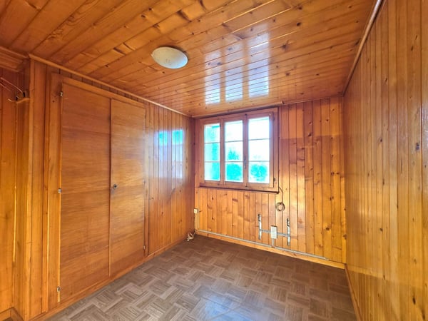 Maison villageoise authentique de 2 appartements à rénover à St-Martin (Val d’Hérens) 10