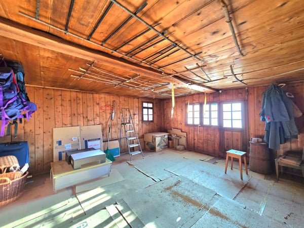Maison villageoise authentique de 2 appartements à rénover à St-Martin (Val d’Hérens) 6
