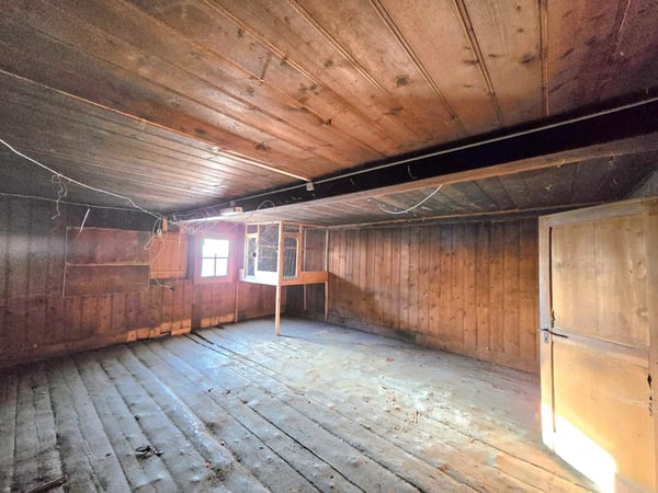 Maison villageoise authentique de 2 appartements à rénover à St-Martin (Val d’Hérens) 16