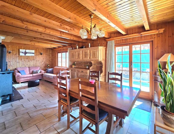 Magnifique chalet familial de 2 appartements. Annexes, extérieur, soleil et vue, Val d’Hérens 18