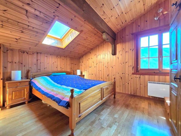 Magnifique chalet familial de 2 appartements. Annexes, extérieur, soleil et vue, Val d’Hérens 12