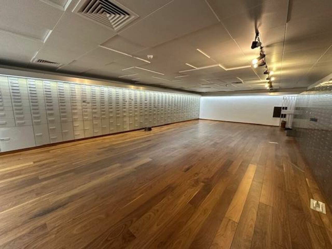 Peseux - Grand espace pour bureaux, cabinet de santé, commerce