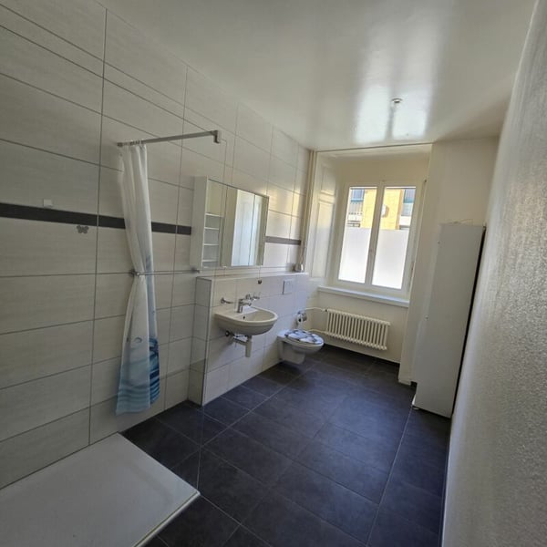 Appartement de 3,5 pièces à louer à La Chaux-de-Fonds 3