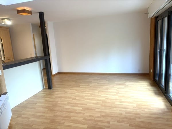 Charmant appartement avec terrasse à Saint-Cergue 8