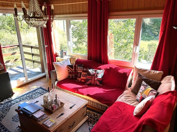 Chalet chaleureux de 3 pièces à St-Cergue avec vue et cachet montagnard 7