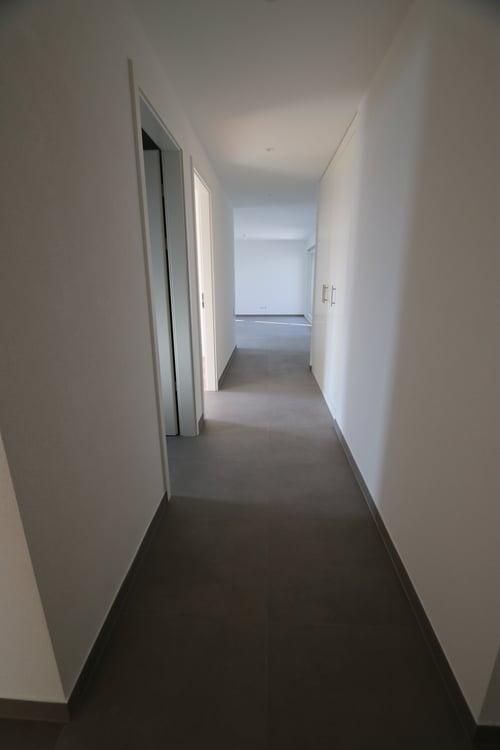 Appartement neuf de 3.5 pièces avec balcon et vue sur les montagnes à Saxon 6