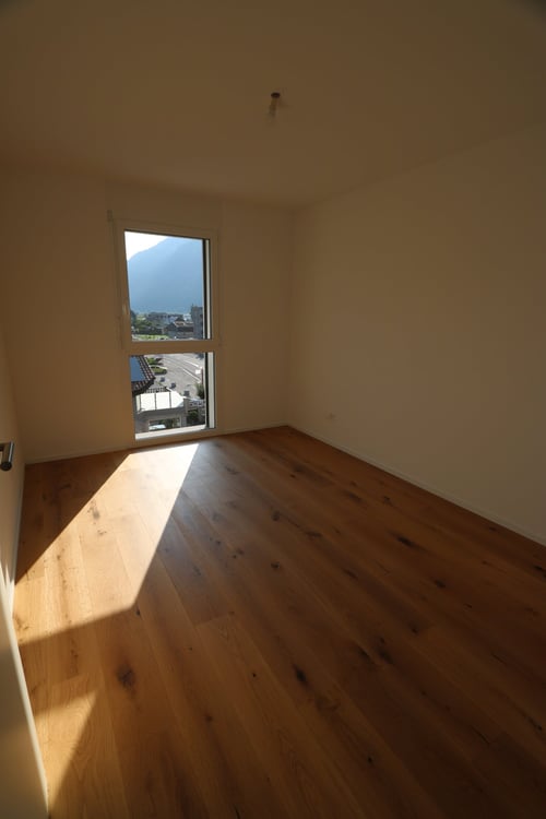 Appartement neuf de 3.5 pièces avec balcon et vue sur les montagnes à Saxon 10