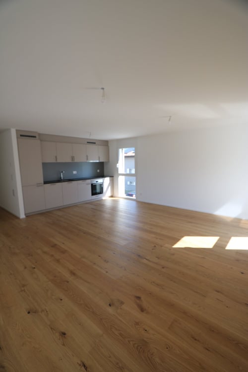 Appartement neuf de 3.5 pièces avec balcon et vue sur les montagnes à Saxon 5