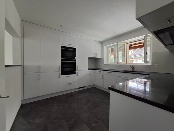 Charmantes Reiheneinfamilienhaus in Küttigen – Historischer Charme trifft moderne Renovation 5