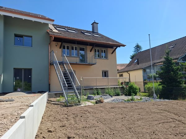Charmantes Reiheneinfamilienhaus in Küttigen – Historischer Charme trifft moderne Renovation 16