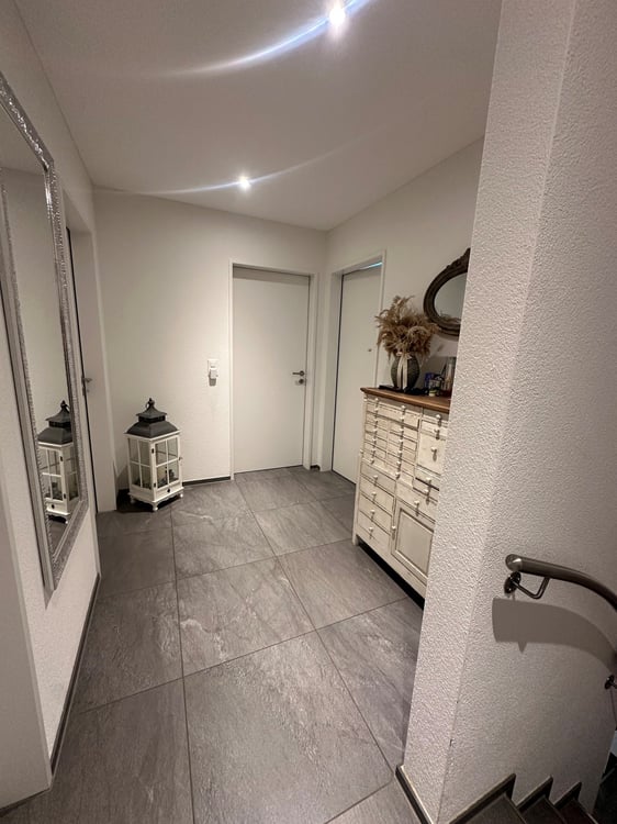 Modernes 5.5-Zimmer-Reihenhaus in Oberentfelden 9
