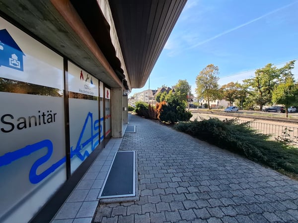 Gewerbelokal., Büro, Ladengeschäft, Praxis, an zentraler Lage in Oberentfelden 1
