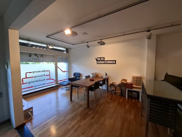 Gewerbelokal., Büro, Ladengeschäft, Praxis, an zentraler Lage in Oberentfelden 3