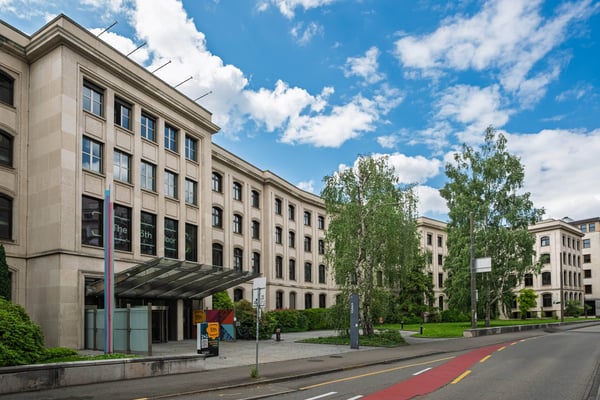 LAGER - LAGER - LAGER von 10 m2 bis 100 m2 ab CHF 5 pro Monat OHNE DEPOT! 3