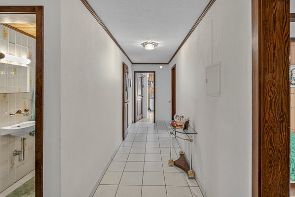 Charmante 5.5-Zimmer-Wohnung in ruhiger Lage in Meierskappel 6