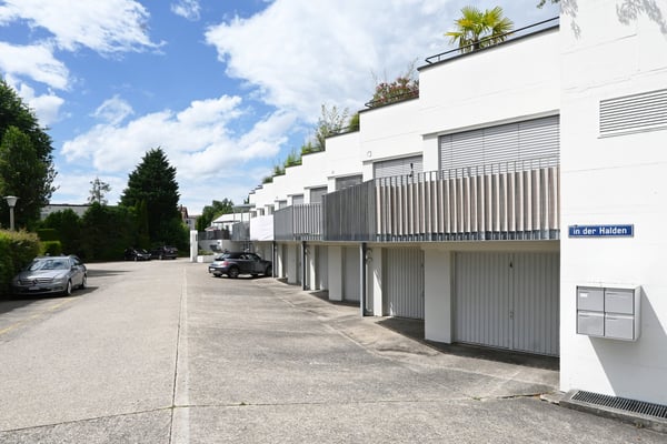 Mehrfamilienhaus „In der Halden“ 1