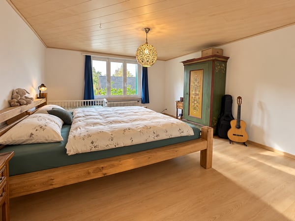 Charmantes Zweifamilienhaus in ruhiger Lage in Bauma 5