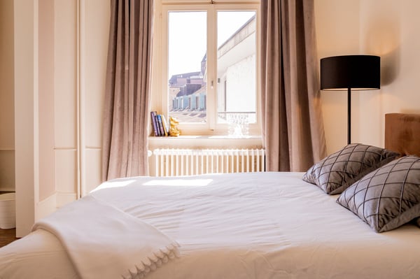 Möbliert, mit grosser Terrasse in Altstadt 5