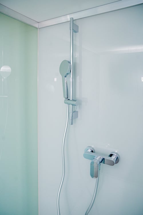 Möbliert, mit grosser Terrasse in Altstadt 15