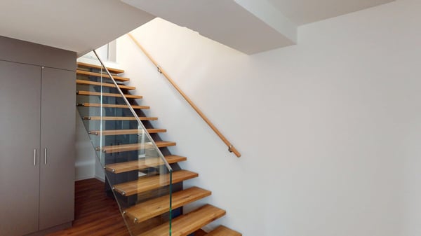 Erstvermietung nach Komplettsanierung – Exklusive Maisonette im Stadtzentrum 7