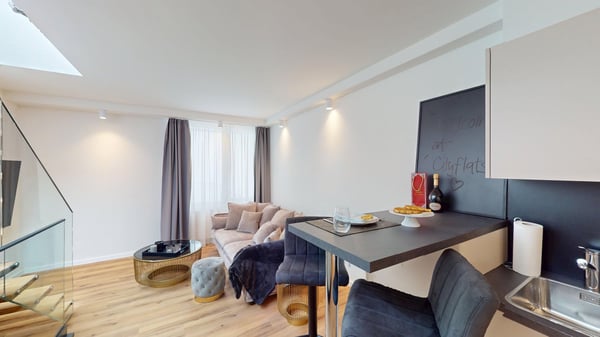 Erstvermietung nach Komplettsanierung – Exklusive Maisonette im Stadtzentrum 12