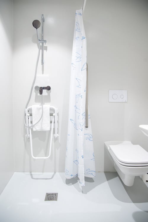 Schönes möbliertes 2-Zi.-App. in Altstadt (all inclusive) 12