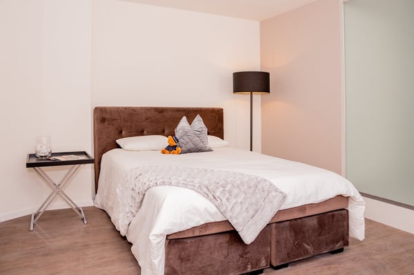 Zauberhaft möbliertes Zimmer in der Altstadt 2