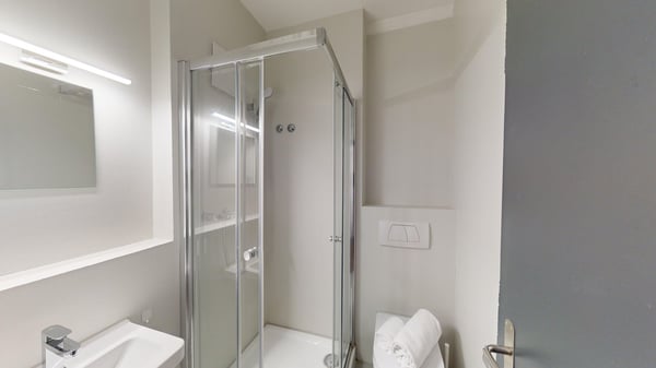 Modernes, möbliertes Appartement im Zentrum 9