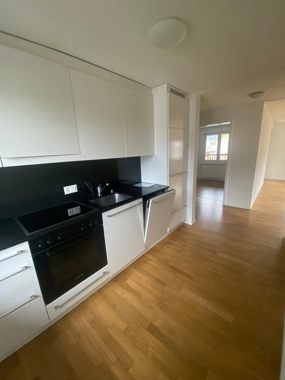Gemütliche 3.5-Zimmer-Wohnung mit Balkon in Kriens 3