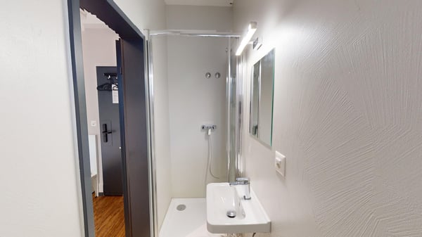 Modernes, möbliertes Appartement im Zentrum 9