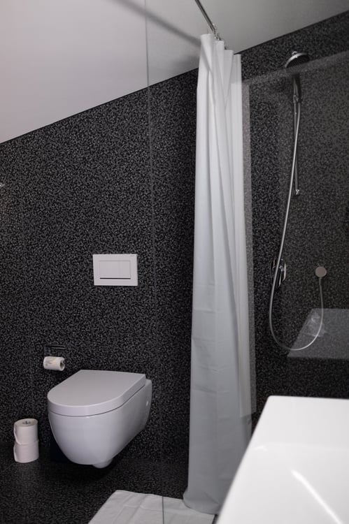 Topmodernes, möbliertes Appartement im Sternmattquartier 13