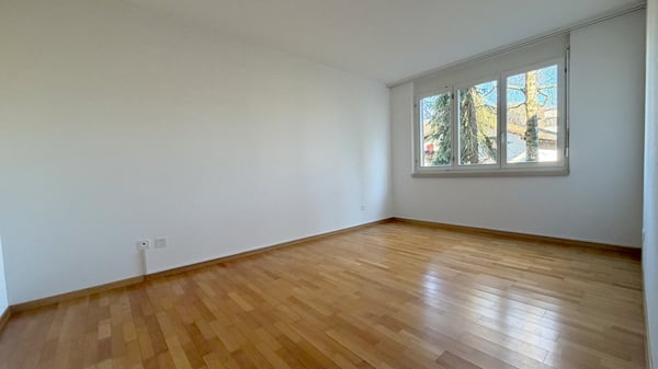 Zentrale und helle 4 -Zimmer-Wohnung mit Garten nur wenige Schritte 7