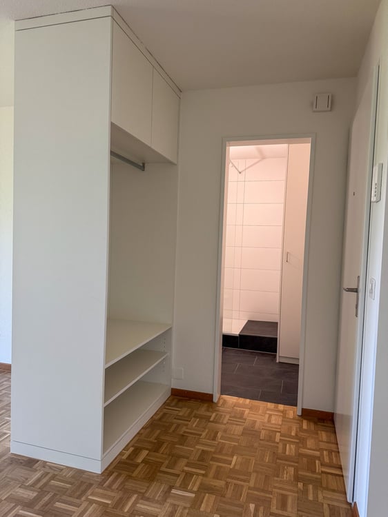 Gemütliche 2.5-Zimmer-Wohnung mit Balkon in Bäriswil 7