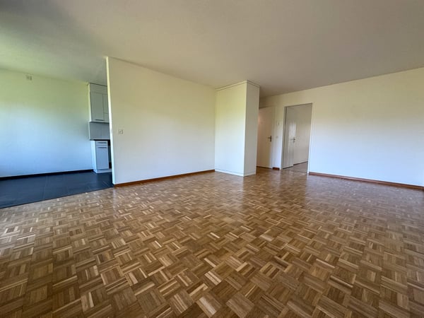 Gemütliche 2.5-Zimmer-Wohnung mit Balkon in Bäriswil 3