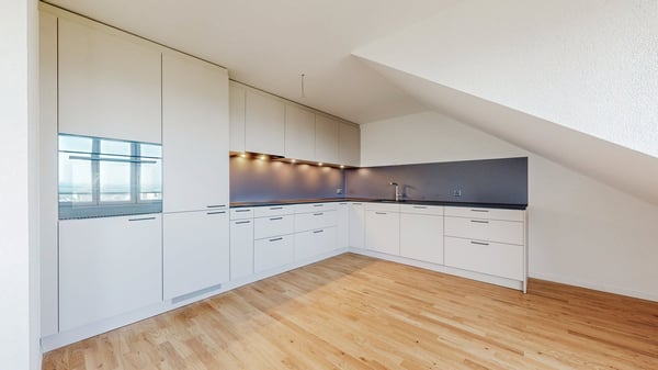 Totalsanierte Dachwohnung mit einzigartiger Aussicht über Bern 5