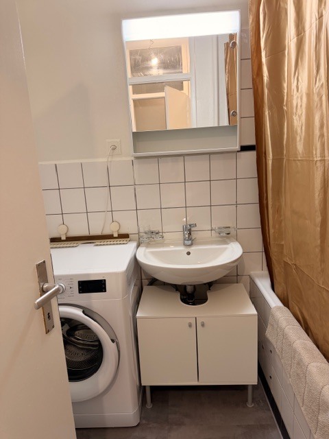 Studio meublé aux Eaux-Vives 7