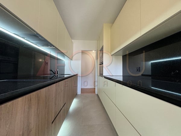 Bel appartement rénové de 5.5 pièces au calme à Corsier 6