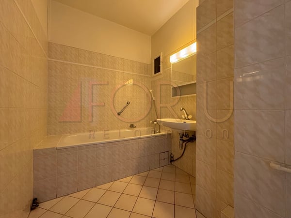 Charmant appartement de 4.5 pièces avec balcon à Champel 8