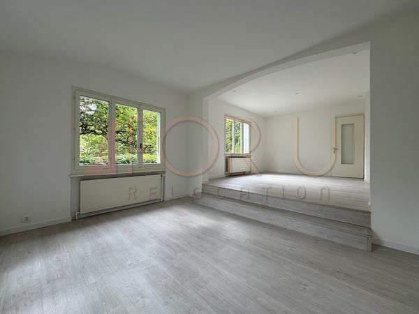 Très belle maison individuelle rénovée avec grand jardin à Chêne-Bourg 5