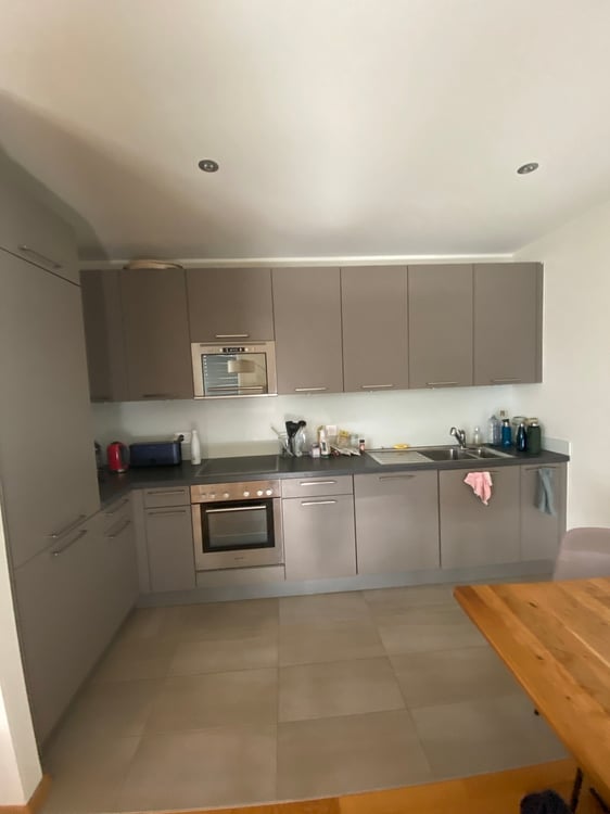 Bel appartement moderne de 2.5 pièces en surélévation à la Servette 4