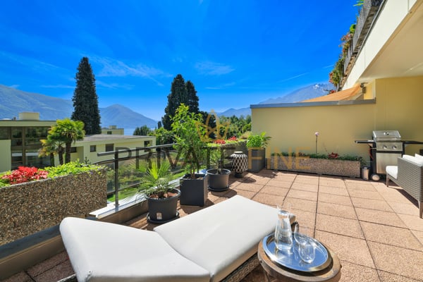Sonnige Ferienresidenz am Monte Verità mit partieller Seesicht (3) 9
