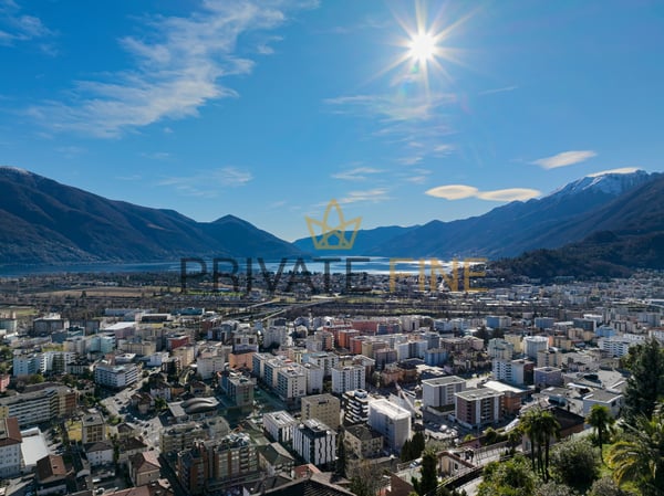 Moderne 1.5 Zi.-Villa mit unverbaubarer Seesicht und Pool (17) 1