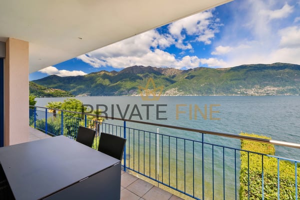 Villa direkt am Seeufer des Lago Maggiore, mit Zweitwohnsitz (38) 10