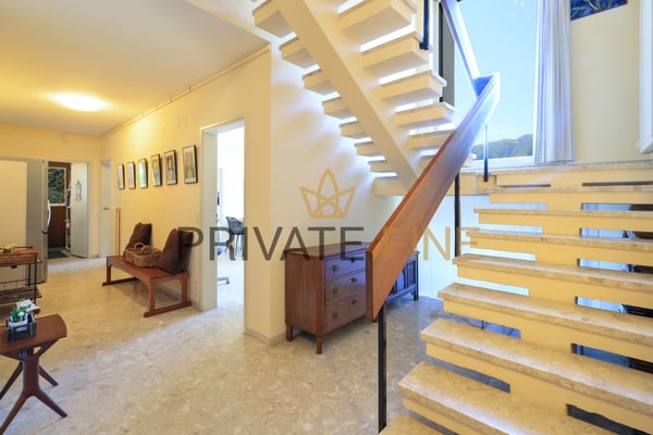 VILLA: Seesicht, Garten, Poolmöglichkeit, Zweitwohnsitz (24) 5